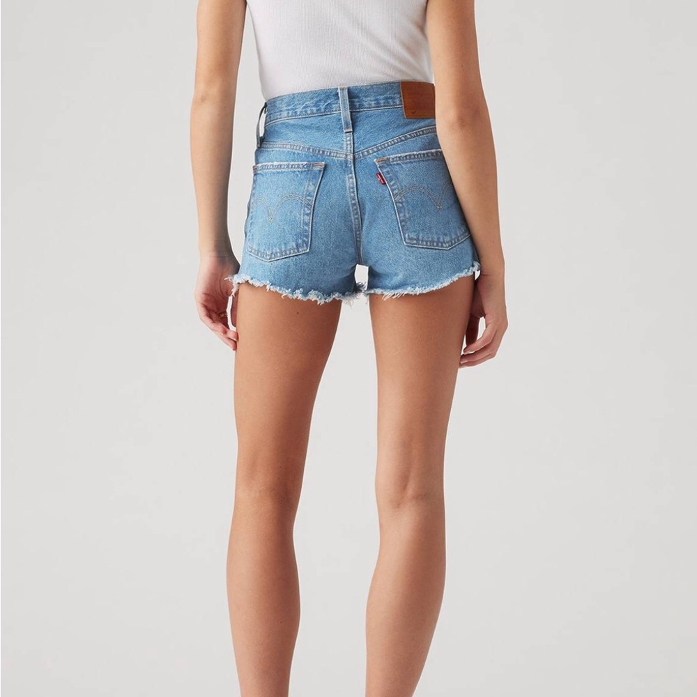 Levi’s 501 Original Fît High Rise Women’s Shorts in Oxnard Athens - Medium Wash